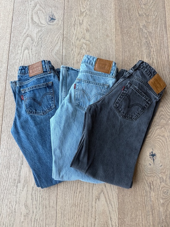 Levi's Denim - 3 pairs Levi's Women’s Low Loose Jeans - Dark Blue, Light Blue, Black Washes